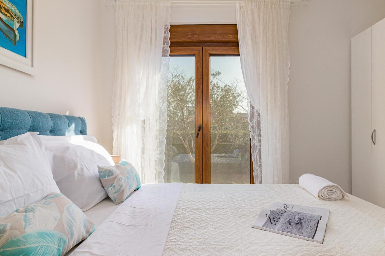 Lovely Istrian Apartment With A Private Swimming Pool And A Charming Garden Банджоле Экстерьер фото