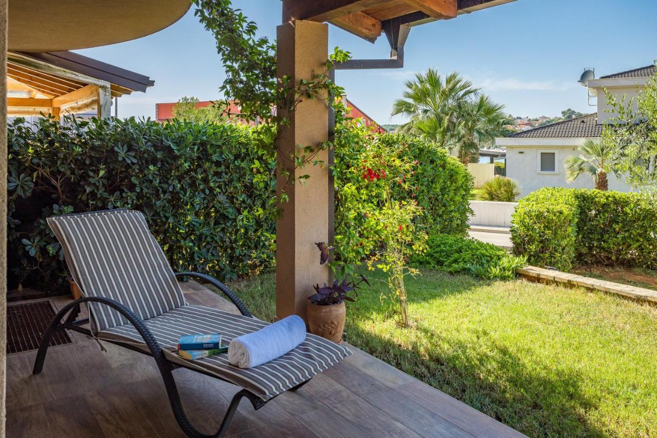 Lovely Istrian Apartment With A Private Swimming Pool And A Charming Garden Банджоле Экстерьер фото
